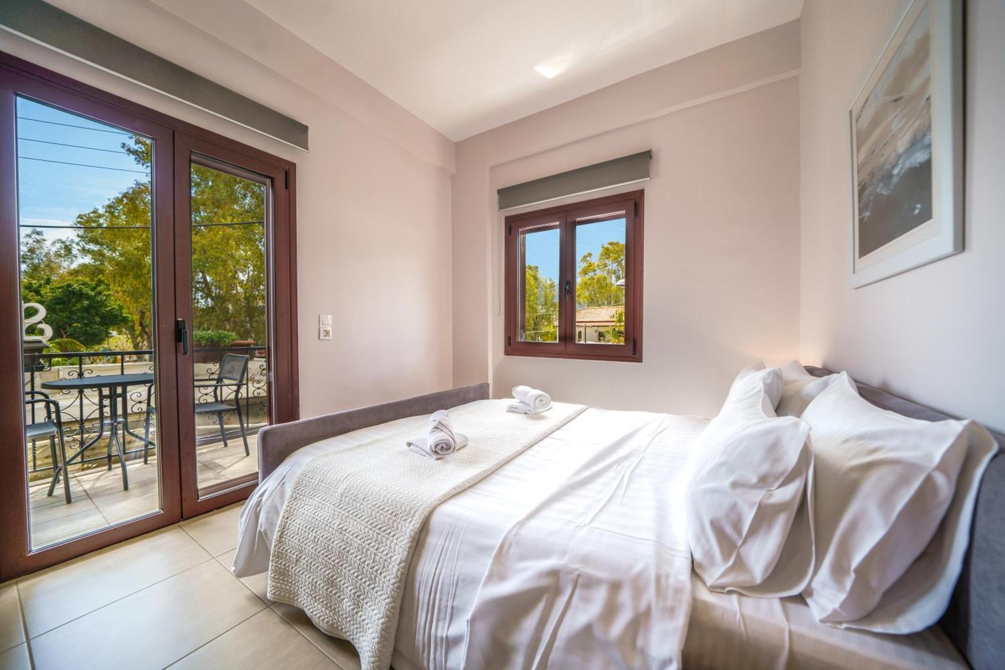 Dimitra & Deslina Luxury Αpartments Apartment เยโอริยิอูโปลิส ภายนอก รูปภาพ