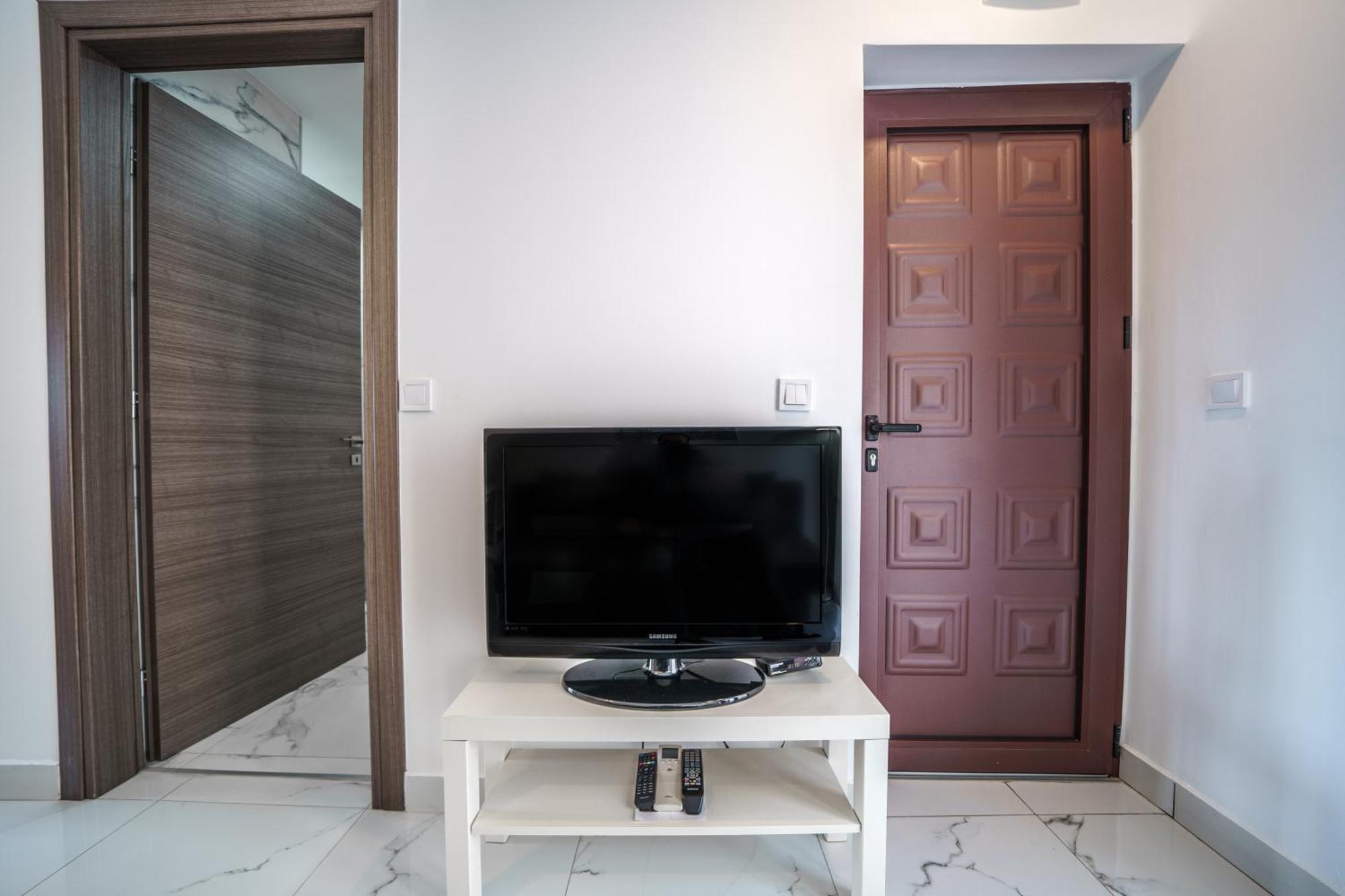Dimitra & Deslina Luxury Αpartments Apartment เยโอริยิอูโปลิส ภายนอก รูปภาพ