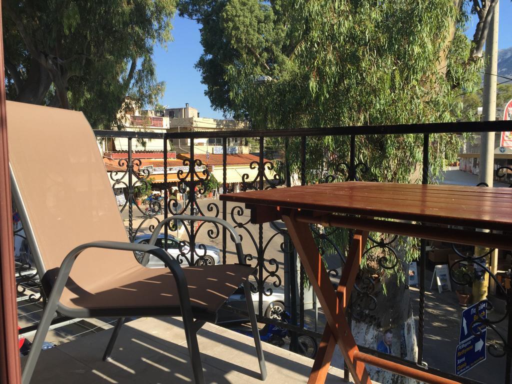 Dimitra & Deslina Luxury Αpartments Apartment เยโอริยิอูโปลิส ภายนอก รูปภาพ